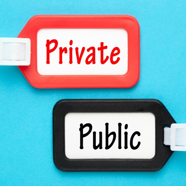 Publiczne a prywatne blockchainy - czym się różnią?